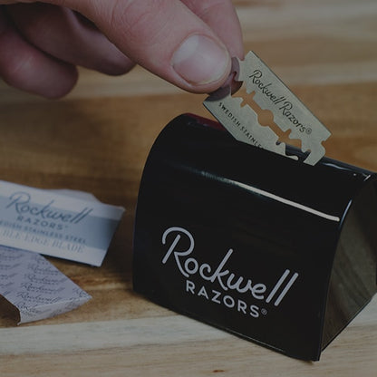 100 Safety Razor Blades with a Blade Disposal Tin (~2-3 Years of Daily Shaving)